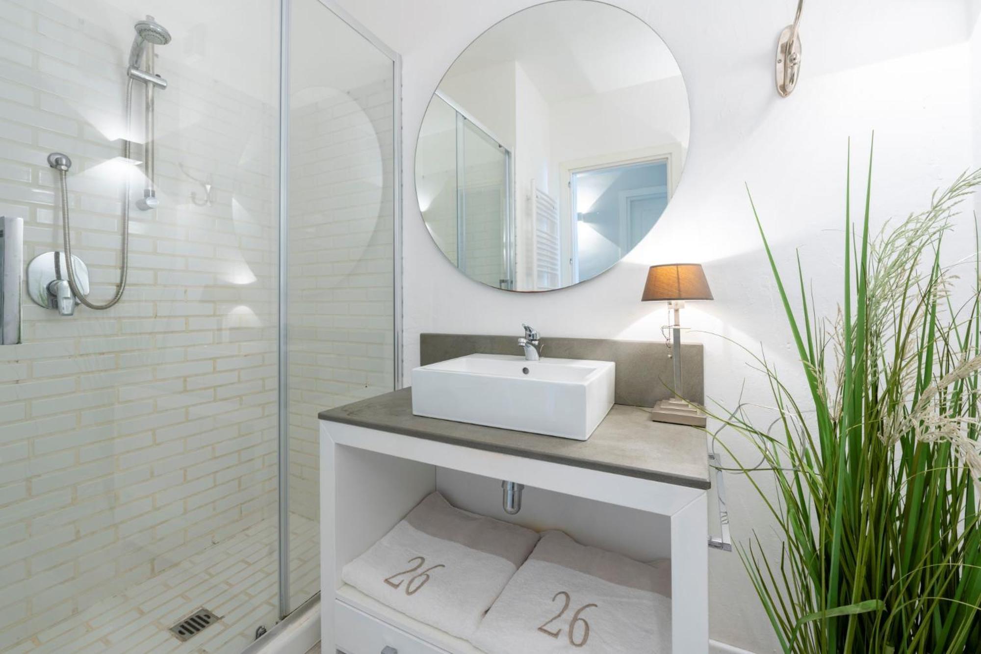 Apartment Ginestre *